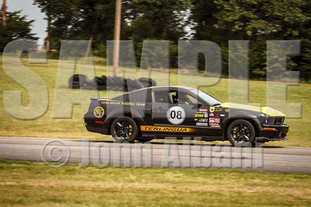 MidAm_2012-4526.jpg