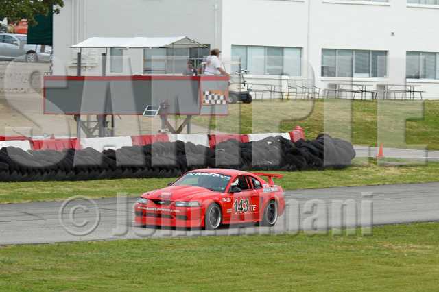 MidAm_2012-4052.jpg