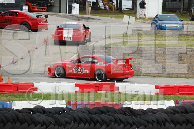 MidAm_2012-4064.jpg